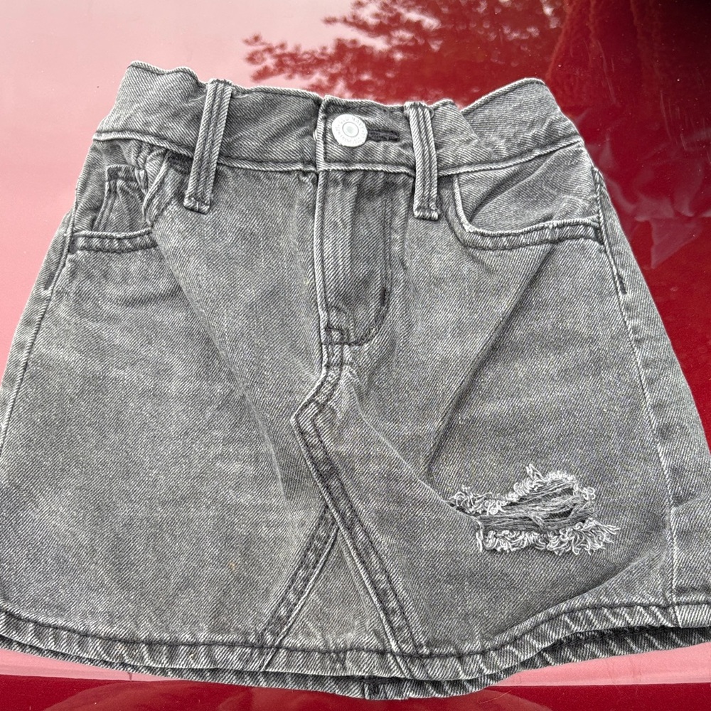 Old Navy Gray Denim Skirt for Kids